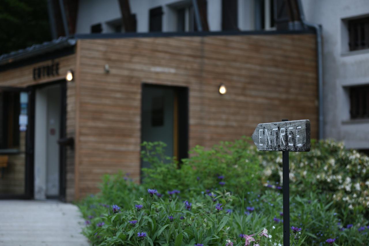 Gite-Hotel Le P'Tit Cham เลอมงต์-ดอร์ ภายนอก รูปภาพ